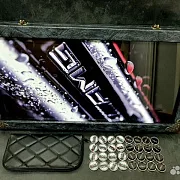 На память: Нарды под стеклом «Mercedes AMG» — фотография 1