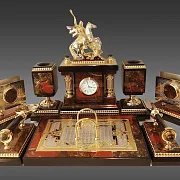На память: Письменный набор из яшмы "Победоносец". Златоуст — фотография 2