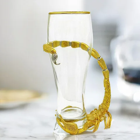 На память: Пивной бокал "Скорпион" в золоте.