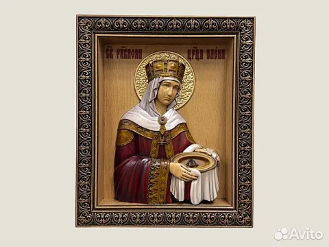 Святая Царица Елена икона резная — оригинальный подарок
