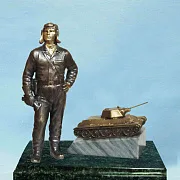 Бронзовая композиция «Броня Победы» — оригинальный подарок — фотография 2