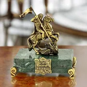 Статуэтка «Георгий Победоносец» из бронзы на камне — оригинальный подарок — фотография 1