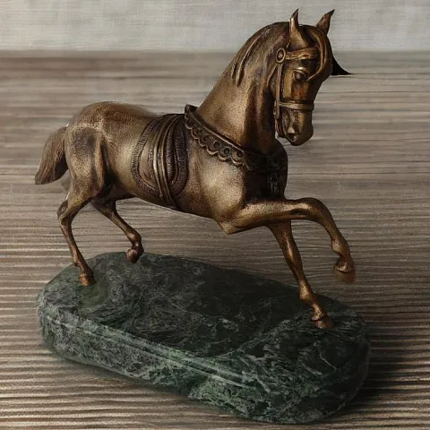 Подарочная скульптура «Цирковая лошадь» из бронзы