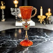 Подарочный бокал для вина из камня (янтарь) — фотография 1